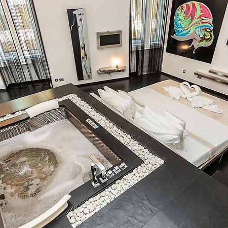 Rental In Rome Cosmopolitan Hi-Tech Екстериор снимка